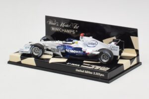 BMW Sauber F1.06 #10 N. Heidfeld Hungarian GP 3rd Place 2006 Minichamps 1:43 400060116 Druckguss — Bild 3 von 5