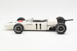 Honda RA272 #11 R. Ginther Mexican Grand Prix 1965 AUTOart 1:18 86597 Druckguss — Bild 4 von 8