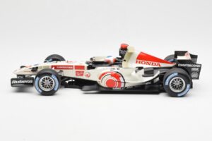 Honda Racing Team RA106 #11 R. Barrichello F1 2006 Minichamps 1:18 100060011 Druckguss — Bild 3 von 6