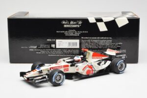 Honda Racing Team RA106 #11 R. Barrichello F1 2006 Minichamps 1:18 100060011 Druckguss — Bild 6 von 6