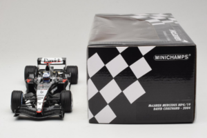 McLaren MP4/19 Mercedes D. Coulthard F1 2004 Minichamps 1:18 530041805 Druckguss — Bild 6 von 7
