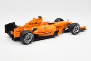 McLaren MP4-20 Mercedes G. Paffett Interim Test Car 2006 Minichamps 1:18 530061895 Druckguss — Bild 2 von 6
