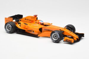 McLaren MP4-20 Mercedes G. Paffett Interim Test Car 2006 Minichamps 1:18 530061895 Druckguss — Bild 4 von 6