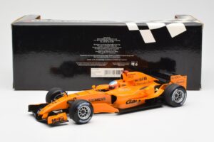 McLaren MP4-20 Mercedes G. Paffett Interim Test Car 2006 Minichamps 1:18 530061895 Druckguss — Bild 6 von 6