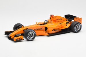 McLaren MP4-20 Mercedes P. de la Rosa Interim Test Car 2006 Minichamps 1:18 530061894 Druckguss