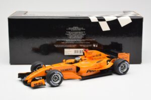 McLaren MP4-20 Mercedes P. de la Rosa Interim Test Car 2006 Minichamps 1:18 530061894 Druckguss — Bild 6 von 6