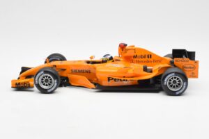 McLaren Mercedes MP4-20 P. de la Rosa F1 Test Car 2005 Minichamps 1:18 B66962343 Druckguss — Bild 3 von 6