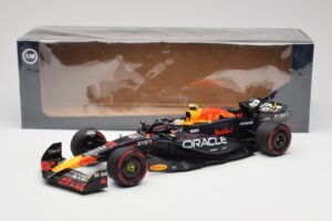 Red Bull Racing RB20 #11 S. Perez Bahrain GP 2024 Minichamps 1:18 110240111 Druckguss — Bild 7 von 7