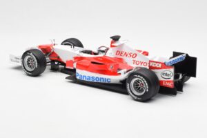 Toyota TF106 Panasonic Toyota Racing J. Trulli F1 Presentation 2006 Minichamps 1:18 AM59554H Druckguss — Bild 5 von 6