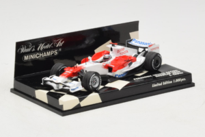 Toyota TF108 #9 J. Trulli Panasonic Toyota Racing Showcar F1 2008 Minichamps 1:43 400080081 Druckguss — Bild 2 von 5
