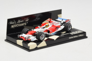 Toyota TF107 Panasonic #11 R. Schumacher Panasonic Toyota Racing Showcar 2007 Minichamps 1:43 400070081 Druckguss — Bild 2 von 5