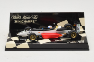 Toyota TF106 #12 J. Trulli Panasonic Toyota Racing F1 2006 Minichamps 1:43 400060008 Druckguss