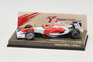 Toyota TF108 Panasonic #12 J. Trulli F1 2008 Minichamps 1:43 AM611513 Druckguss