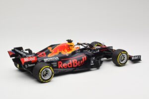 Red Bull Racing Honda RB16B #33 M. Verstappen Mexican GP Winner 2021 Minichamps 1:18 110211933 Resin — Bild 2 von 6
