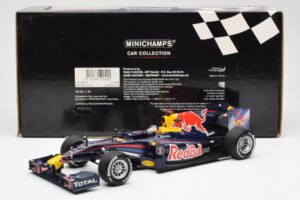 Red Bull Racing Renault RB5 #5 S. Vettel Showcar 2010 Minichamps 1:18 153100175 Druckguss — Bild 6 von 6