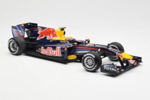 Red Bull Racing Renault RB6 #6 M. Webber F1 2010 Minichamps 1:18 110100006 Druckguss — Bild 4 von 6