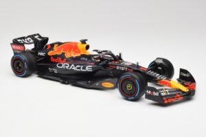 Red Bull RB18 #1 M. Verstappen Monaco GP 3rd Wet 2022 Minichamps 1:18 110220701 Druckguss — Bild 4 von 7