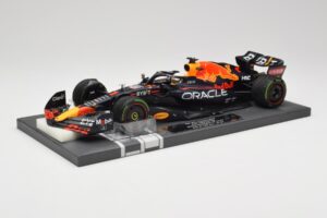 Red Bull RB18 #1 M. Verstappen Emilia Romagna GP 2022 Winner Minichamps 1:18 113220401 Resin — Bild 2 von 7