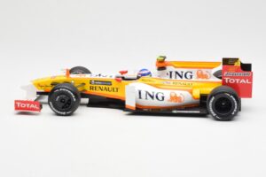 Renault F1 Team R29 #10 R. Grosjean F1 2009 Minichamps 1:18 150090108 Druckguss — Bild 3 von 6