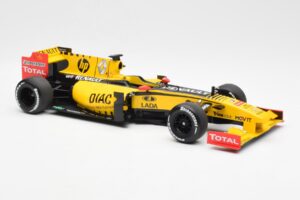 Renault R30 R. Kubica / V. Petrov F1 Showcar 2010 Minichamps 1:18 7711428831 Druckguss — Bild 4 von 6