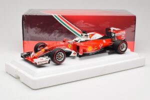 Scuderia Ferrari SF16-H #5 S. Vettel Italian GP 2016 BBR 1:18 BBR181625 Druckguss — Bild 7 von 7