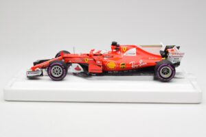 Scuderia Ferrari SF70H #5 S. Vettel Winner Australian GP 2017 BBR 1:18 BBR181705 Druckguss — Bild 3 von 7