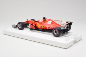Scuderia Ferrari SF70H #5 S. Vettel Winner Australian GP 2017 BBR 1:18 BBR181705 Druckguss — Bild 5 von 7