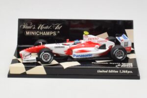 Toyota TF104 Panasonic Racing #0 R. Zonta 3rd Driver 2004 Minichamps 1:43 400040038 Druckguss