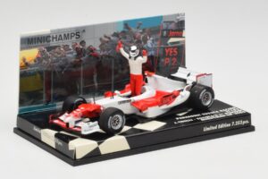 Toyota TF105 #16 J. Trulli Malaysia GP Podium 2005 Minichamps 1:43 400050116 Druckguss — Bild 2 von 4