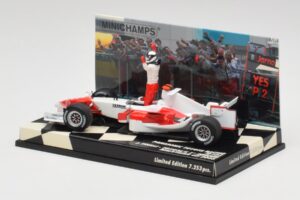 Toyota TF105 #16 J. Trulli Malaysia GP Podium 2005 Minichamps 1:43 400050116 Druckguss — Bild 3 von 4