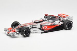 McLaren MP4-22 Mercedes #1 F. Alonso Showcar 2007 Minichamps 1:18 533071871 Druckguss