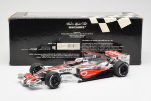 McLaren MP4-22 Mercedes #1 F. Alonso Showcar 2007 Minichamps 1:18 533071871 Druckguss — Bild 6 von 6
