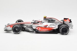 McLaren MP4-23 Mercedes #23 H. Kovalainen 2008 Minichamps 1:18 530081823 Druckguss — Bild 3 von 6