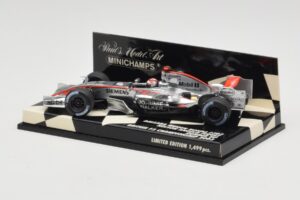 Dallara F303 N. Piquet British F3 Championship 2003 Minichamps 1:43 400030333 Druckguss — Bild 3 von 5