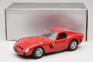 Ferrari 250 GTO Rot Bburago 1:18 B003 Druckguss — Bild 8 von 8