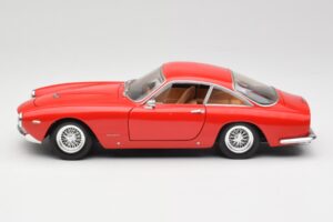 Ferrari 250 GT Berlinetta SWB Rot Hot Wheels 1:18 B6053 Druckguss — Bild 4 von 8