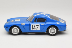 Ferrari 250 GT Berlinette #147 Blau Jouef Evolution 1:18 3023 Druckguss — Bild 4 von 8