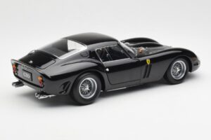 Ferrari 250 GTO Schwarz Kyosho 1:18 08431BK Druckguss — Bild 3 von 8