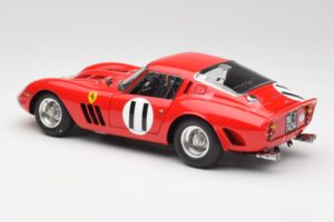 Ferrari 250 GTO #11 J. Surtees / M. Parkes Paris 1000km 1962 CMC 1:18 M-249 Druckguss — Bild 5 von 6