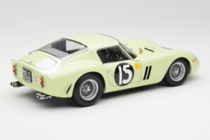 Ferrari 250 GTO #15 S. Moss / I. Ireland Goodwood Tourist Trophy Winner 1962 Kyosho 1:18 08438C Druckguss — Bild 3 von 8