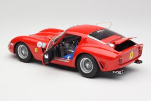 Ferrari 250 GTO #18 P. Rodriguez Daytona Continental 3 Hours Winner 1963 Kyosho 1:18 08438F Druckguss — Bild 5 von 8