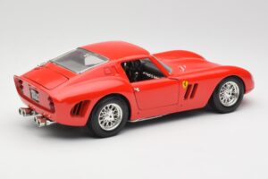 Ferrari 250 GTO Rot Bburago 1:18 3011 Druckguss — Bild 3 von 8