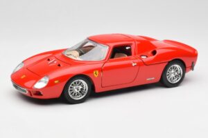 Ferrari 250 Le Mans Rot Bburago 1:18 3033 Druckguss