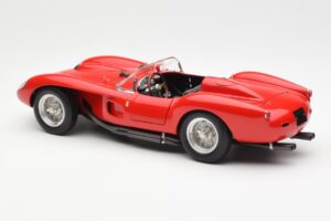 Ferrari 250 Testa Rossa Pontoon Fender Rot CMC 1:18 M-071 Druckguss — Bild 5 von 6