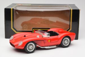Ferrari 250 Testa Rossa Rot Bburago 1:18 3007 Druckguss — Bild 8 von 8