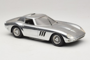 Ferrari 275 GTB Chrome Silber Guiloy 1:18 B004 Druckguss — Bild 6 von 8