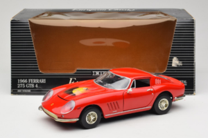 Ferrari 275 GTB/4 Rot Mit Palme auf der Haube ERTL 1:18 7483-P1 Druckguss — Bild 8 von 8