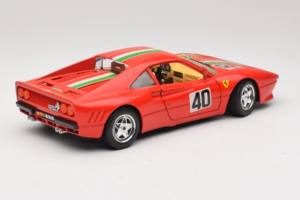 Ferrari 288 GTO #40 Rot Italienische Flagge 1984 Bburago 1:18 3027-P1 Druckguss — Bild 3 von 8