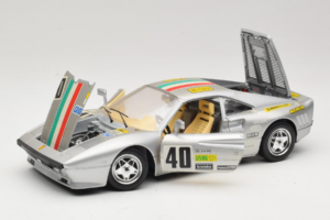 Ferrari 288 GTO #40 Silber 1984 Bburago 1:18 3027-S1 Druckguss — Bild 2 von 8