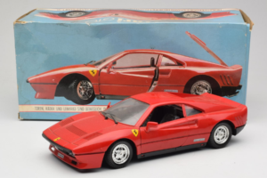 Ferrari 288 GTO Rot Tonka 1:18 1680 Druckguss — Bild 8 von 9